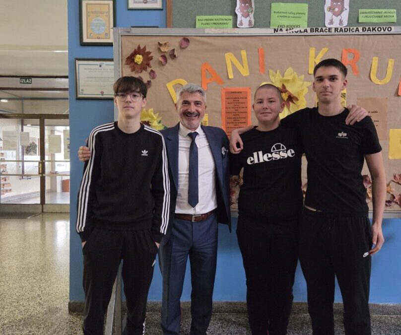 Učenike Ekonomske škole „Braća Radić“ Đakovo posjetio poduzetnik Niko Tokić